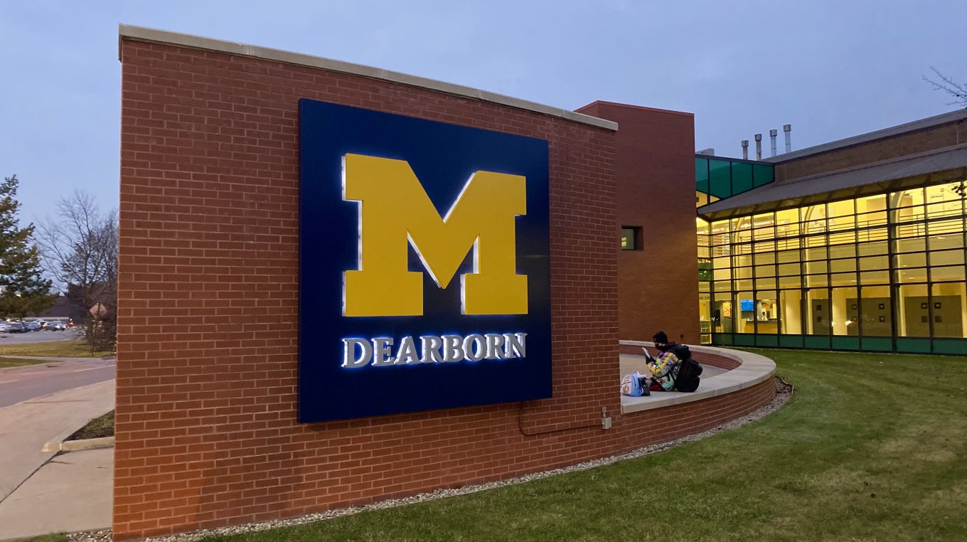 University of Michigan–Dearborn, block M sign